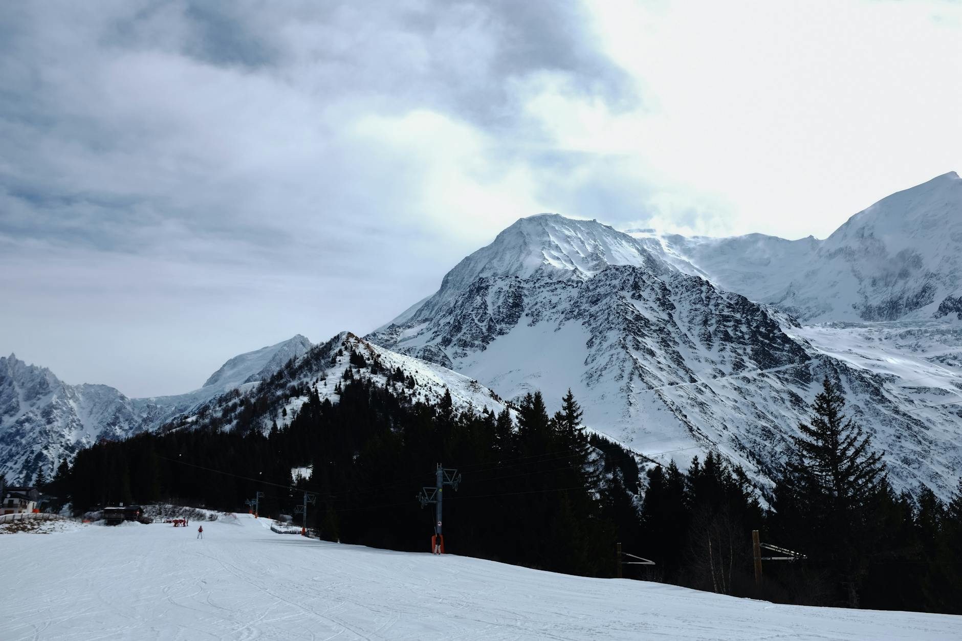 10 Reasons to Fall in Love with Courmayeur - An Alpine Escape