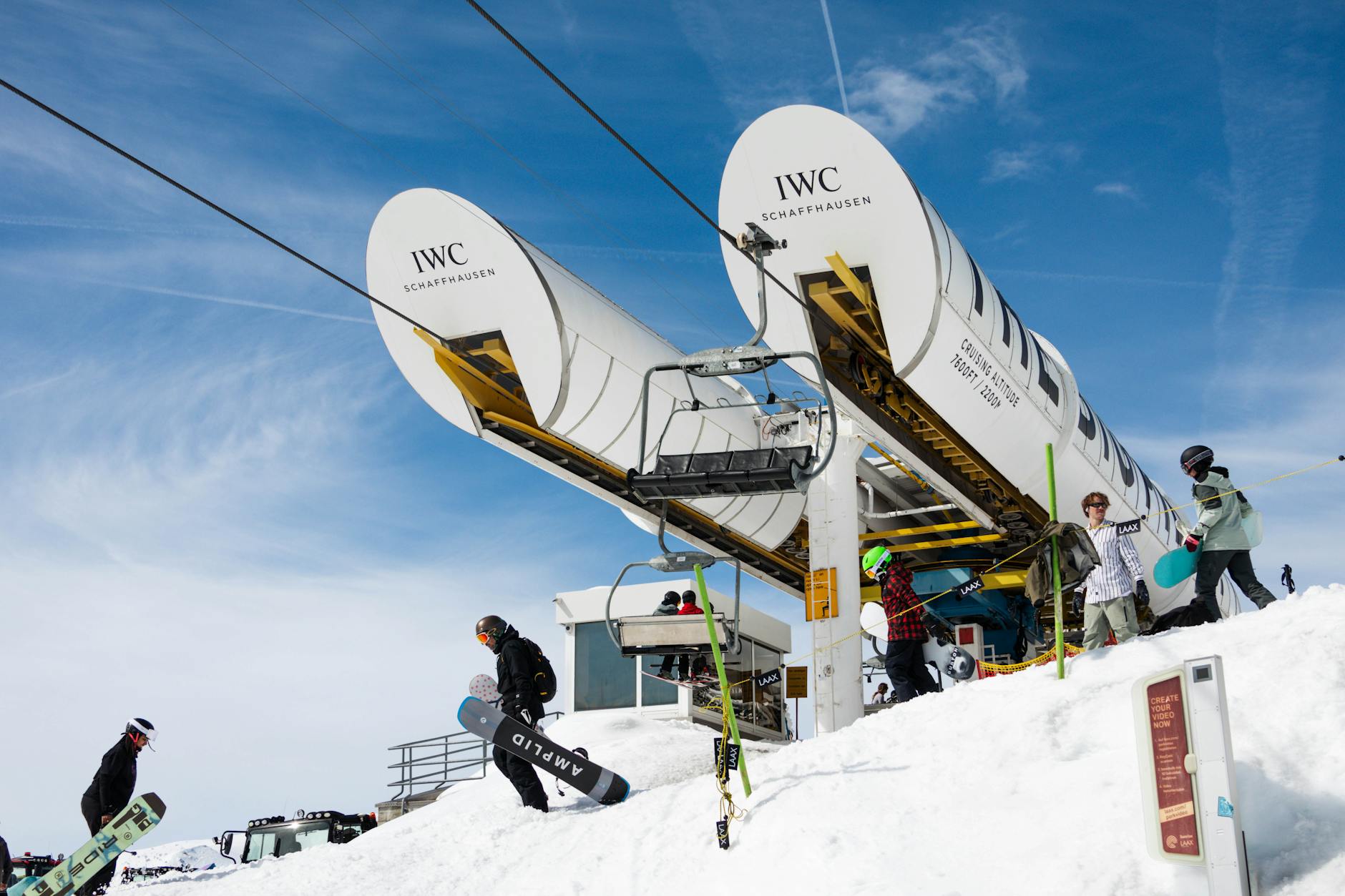 Snow Contest - The World's Best Luxury Ski-In Ski-Out Hotels