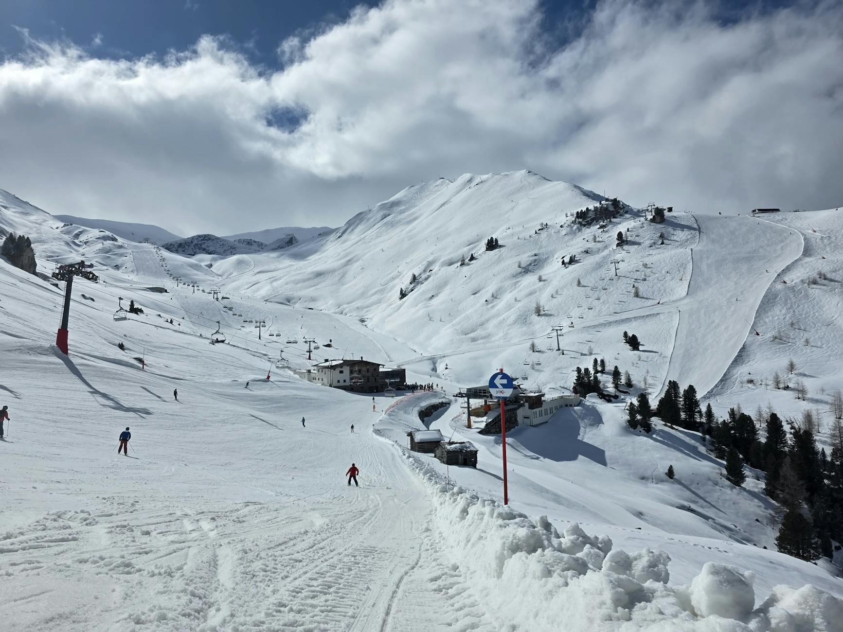 6 Cool Ski Resorts in Austria Accessible by Train