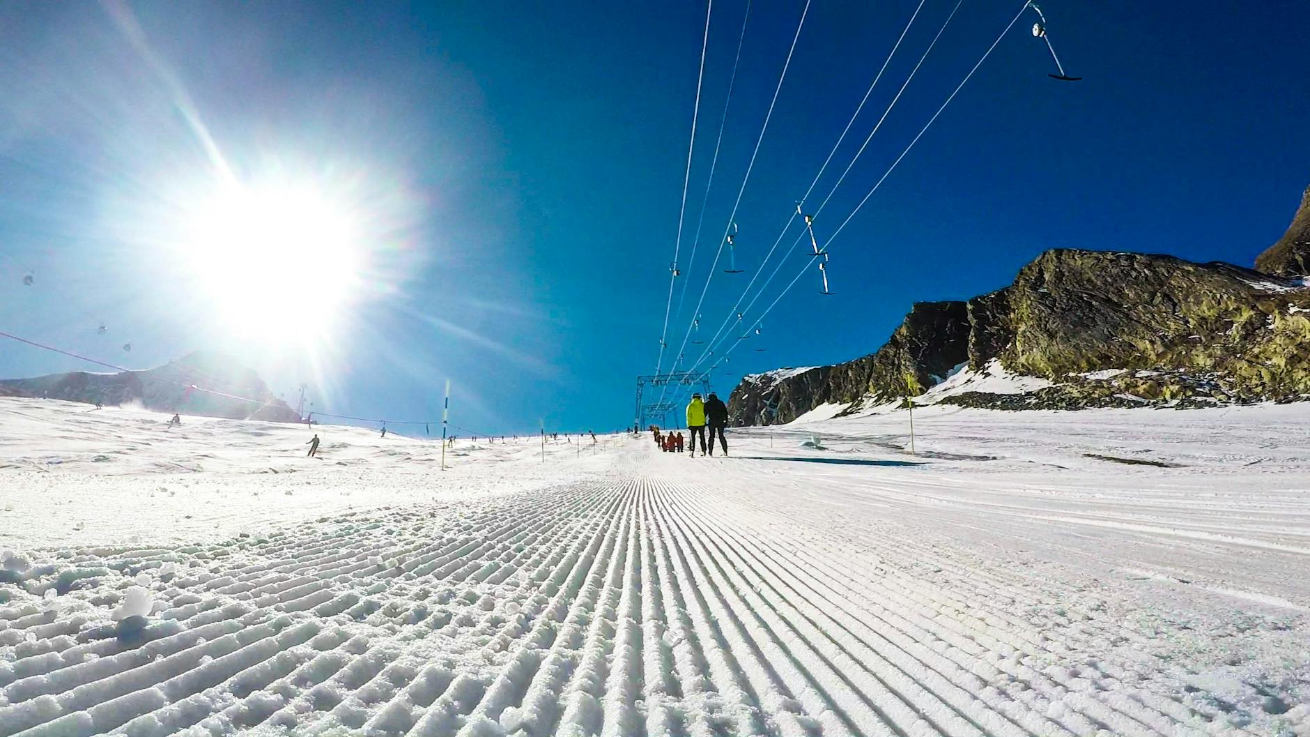 9 Best Beginner Ski Resorts for 2024-25 – Ski Basics