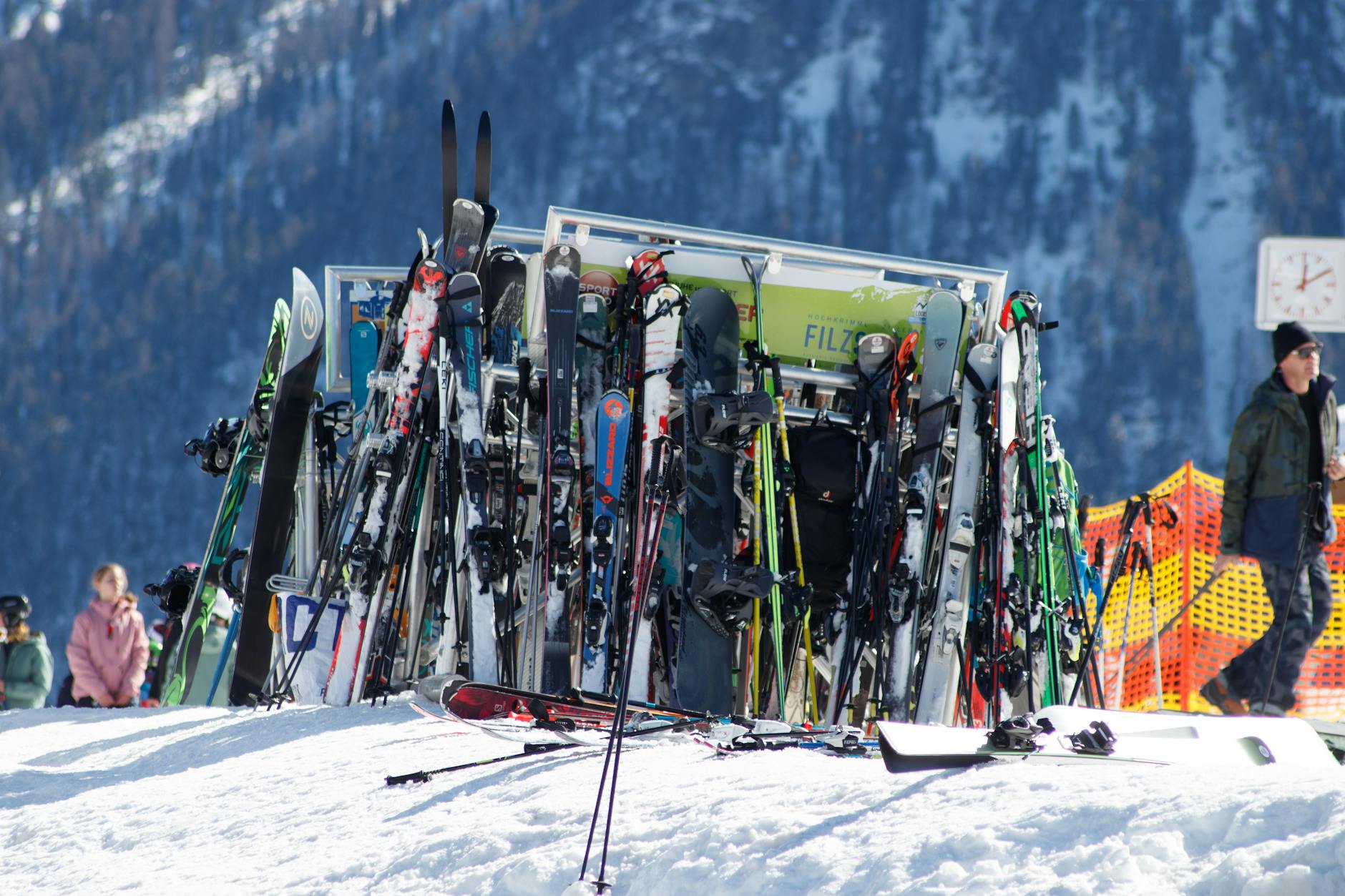 Editor’s Picks - The Best Ski Gear for 2025–2026