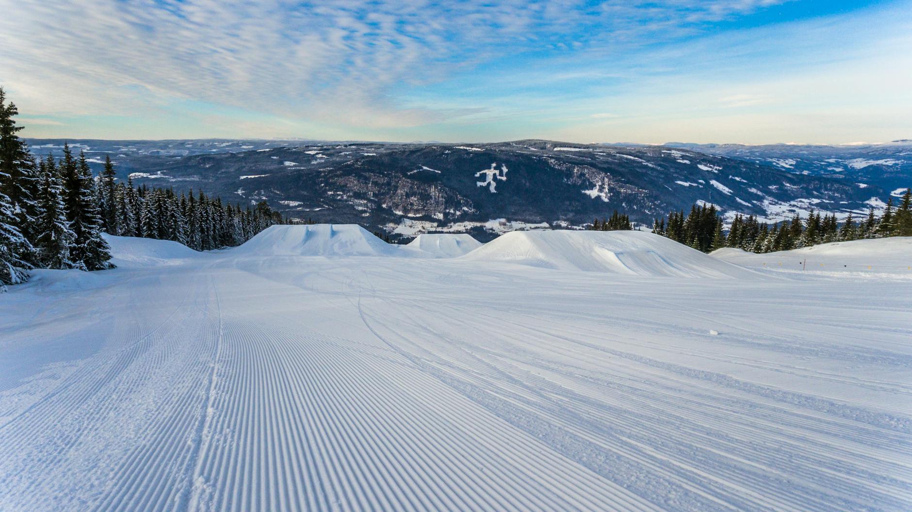 Ski in December: Pros & Cons