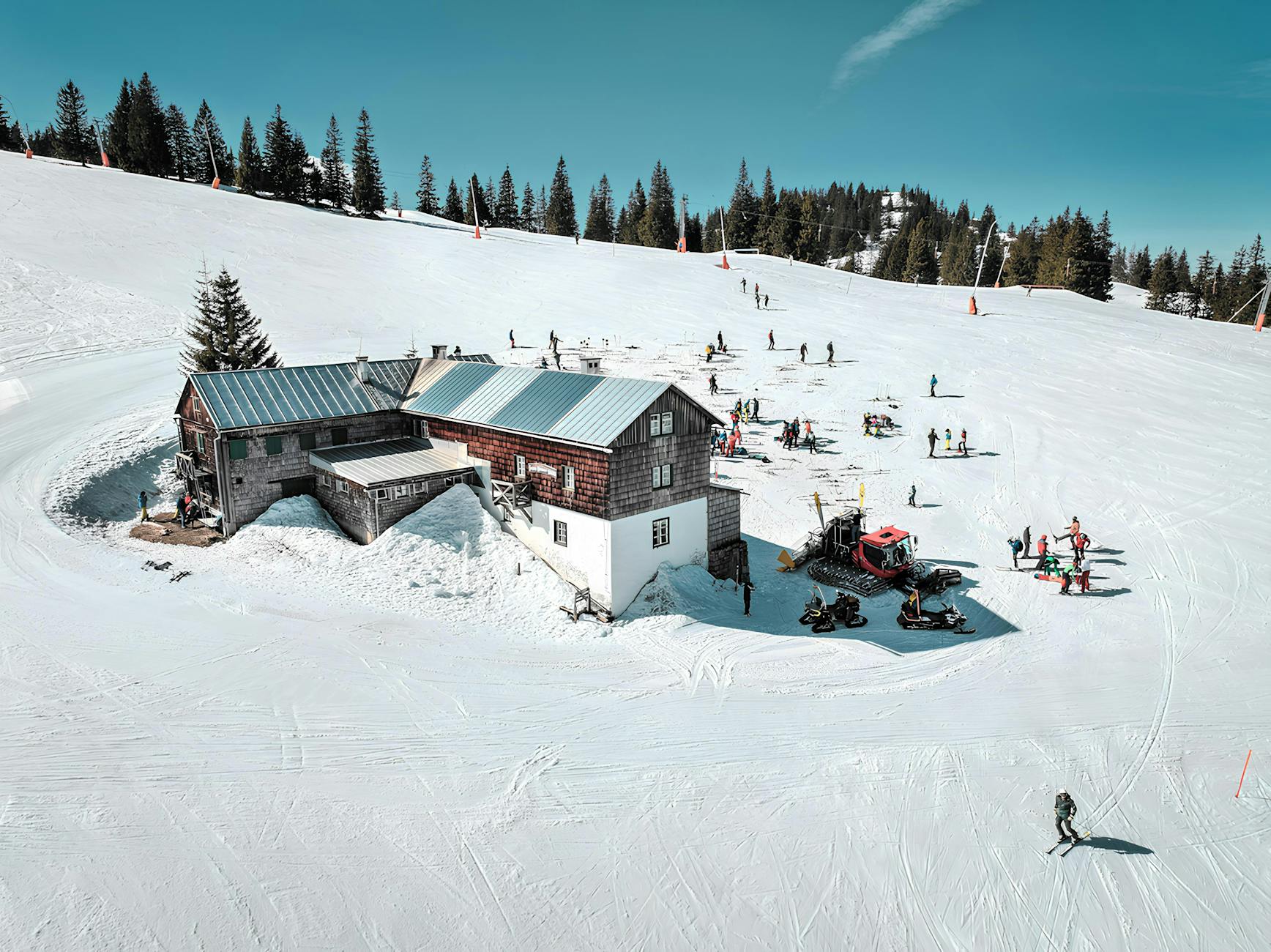 Best 2026 Ski Boots & Accessories: Reviews & Guide