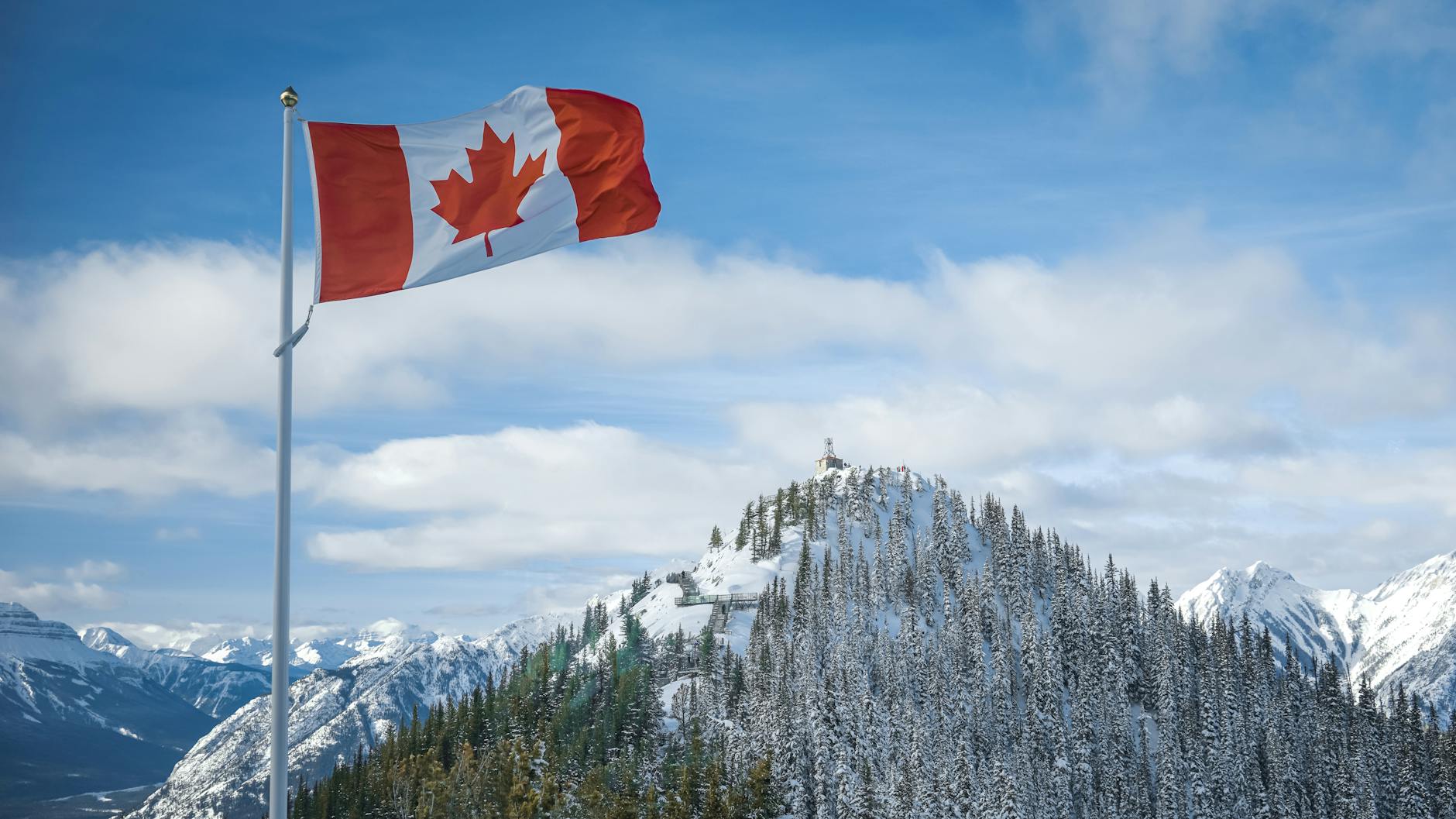 Ski Season Jobs in Canada: Essential Tips